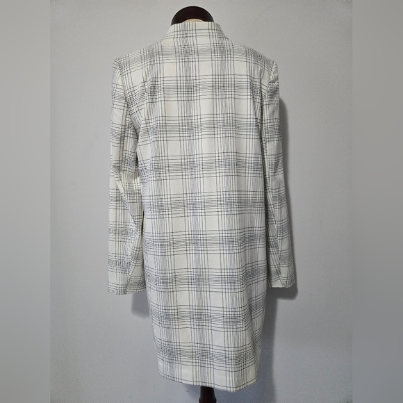 CAROLINA BELLE MONTREAL open front grey/ white long blazer/jacket. Size Medium - Picture 5 of 10